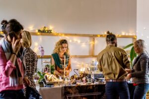 Festival de tantra și spiritualitate, dedicat iubirii, intimității sacre, yoga și transformării spirituale la Kama Festival 2026